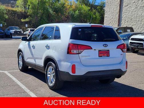 2014 Kia Sorento LX