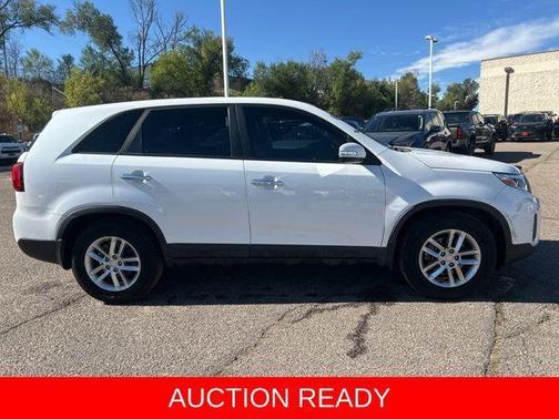 2014 Kia Sorento LX