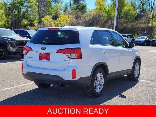 2014 Kia Sorento LX
