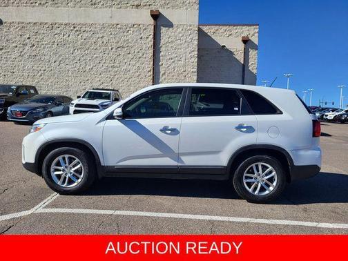2014 Kia Sorento LX