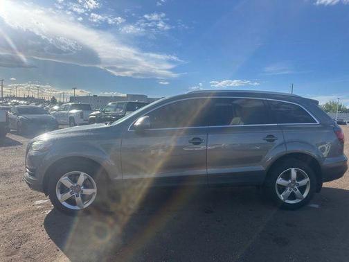 Ice Silver Metallic 2012 Audi Q7 3.0 TDI Premium