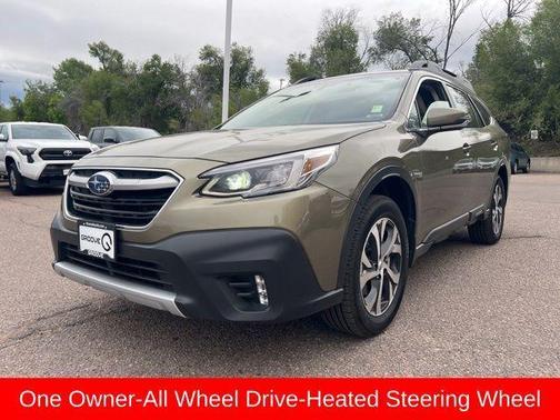 Green Metallic 2022 Subaru Outback Limited