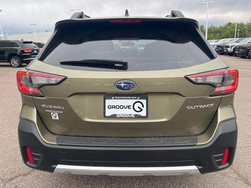 Green Metallic 2022 Subaru Outback Limited