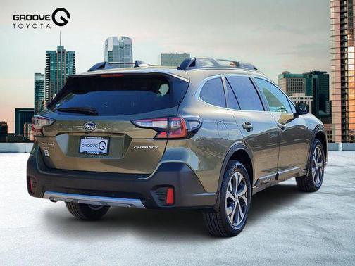 Green Metallic 2022 Subaru Outback Limited