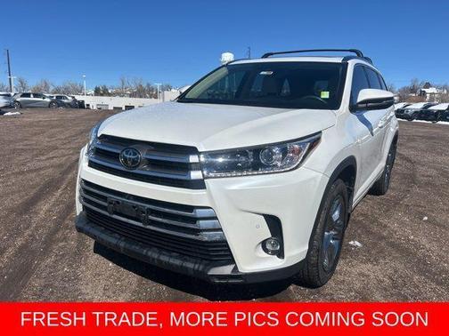 2019 Toyota Highlander Limited Platinum