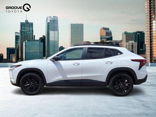 Summit White 2024 Chevrolet Trax FWD ACTIV