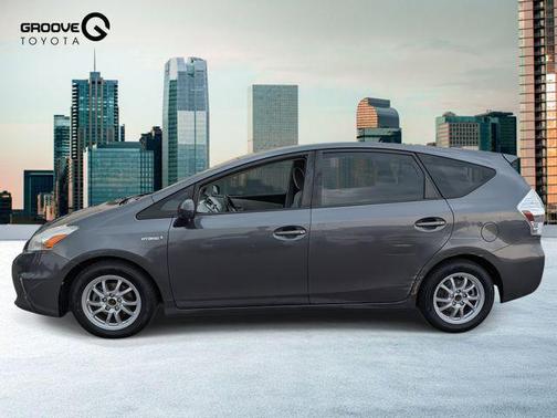 2012 Toyota Prius v Three