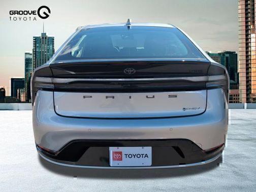Cutting Edge 2026 Toyota Prius Plug-In Hybrid XSE