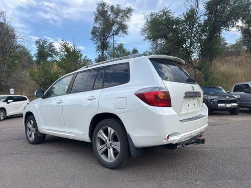 2010 Toyota Highlander Sport