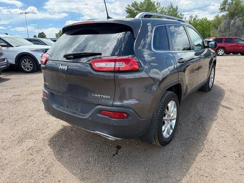 Granite Crystal Metallic Clearcoat 2016 Jeep Cherokee Limited