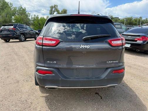 Granite Crystal Metallic Clearcoat 2016 Jeep Cherokee Limited