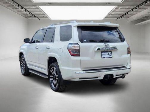 Blizzard Pearl 2018 Toyota 4Runner Limited