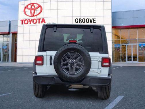 Bright White Clearcoat 2024 Jeep Wrangler Sport S