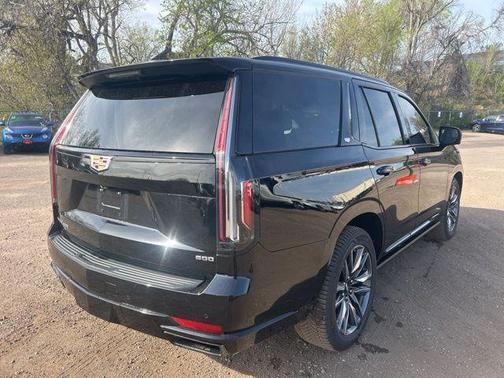 2022 Cadillac Escalade Sport