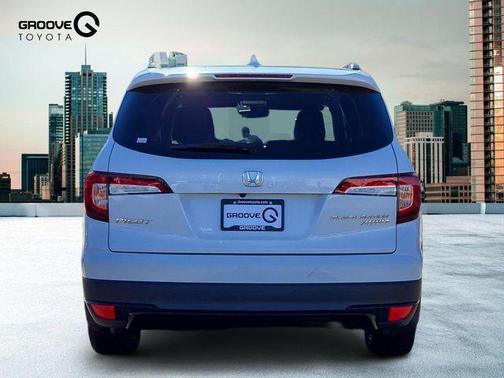 2021 Honda Pilot AWD Black Edition