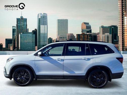 2021 Honda Pilot AWD Black Edition