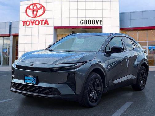 Overcast 2026 Toyota C-HR SE