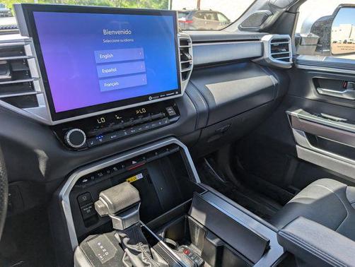 2022 Toyota Tundra Platinum