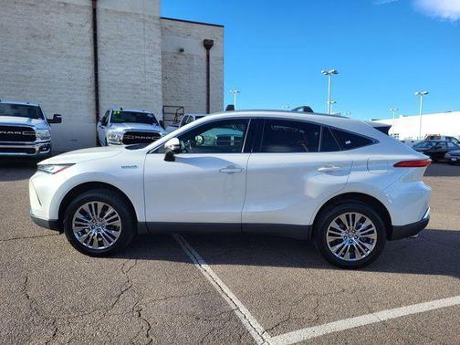 2021 Toyota Venza XLE