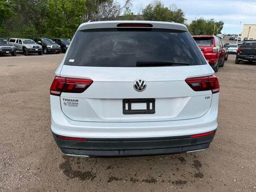 White Silver 2018 Volkswagen Tiguan 2.0T S