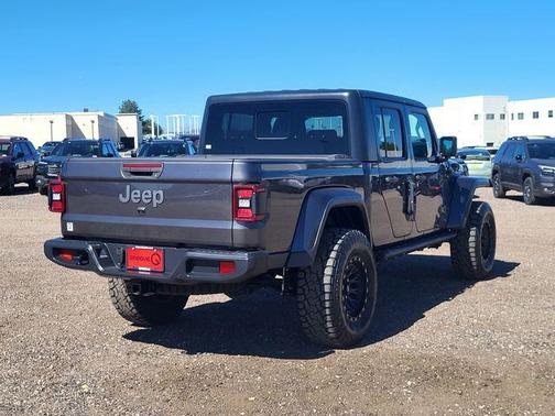 Granite Crystal Metallic Clearcoat 2021 Jeep Gladiator Sport