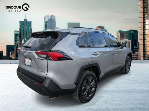 2024 Toyota RAV4 Hybrid XLE Premium