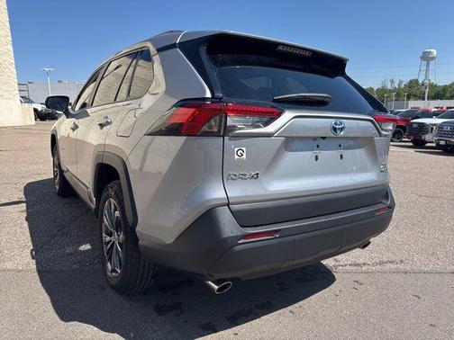 2024 Toyota RAV4 Hybrid XLE Premium