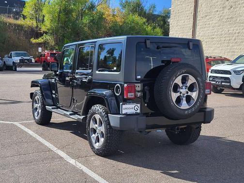 2016 Jeep Wrangler Unlimited Sahara