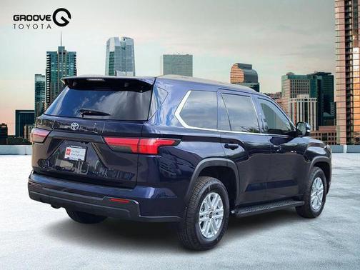 2024 Toyota Sequoia SR5
