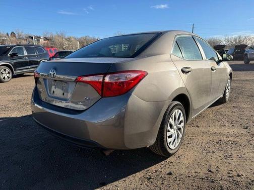 2018 Toyota Corolla LE
