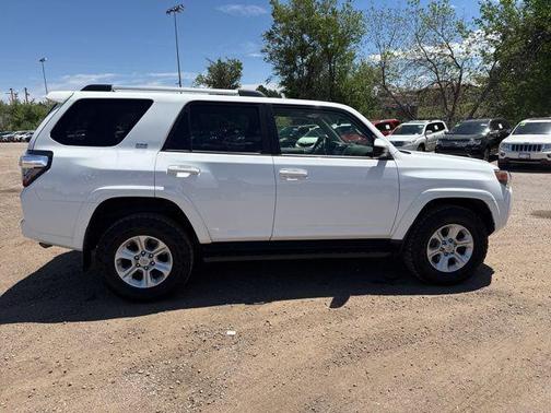 Super White 2021 Toyota 4Runner SR5