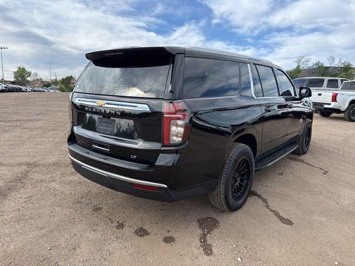 Black 2023 Chevrolet Suburban LT