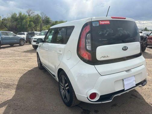 Clear White 2016 Kia Soul +