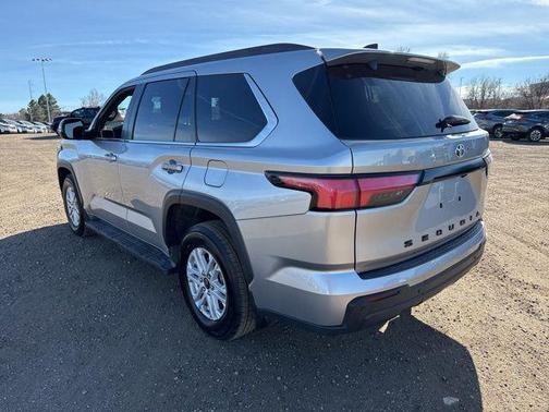 2025 Toyota Sequoia SR5