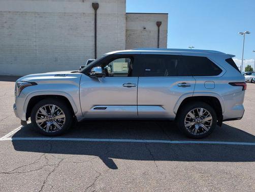 2025 Toyota Sequoia Base