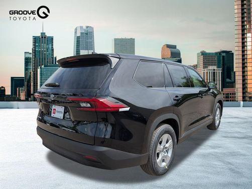 2025 Toyota Highlander Hybrid LE
