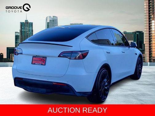 2022 Tesla Model Y Performance Dual Motor All-Wheel Drive