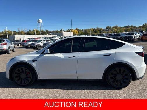 2022 Tesla Model Y Performance Dual Motor All-Wheel Drive