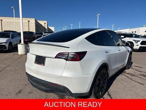 2022 Tesla Model Y Performance Dual Motor All-Wheel Drive