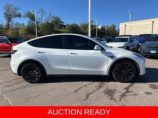 2022 Tesla Model Y Performance Dual Motor All-Wheel Drive