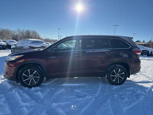 2017 Toyota Highlander Hybrid XLE