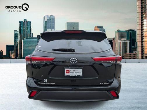 2023 Toyota Highlander LE