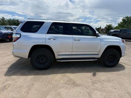Classic Silver Metallic 2017 Toyota 4Runner Limited