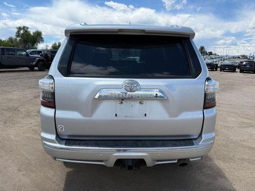 Classic Silver Metallic 2017 Toyota 4Runner Limited