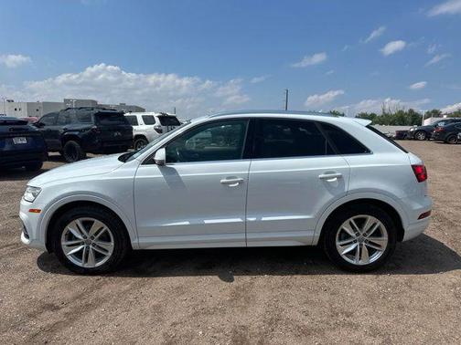 White 2017 Audi Q3 2.0T Premium Plus