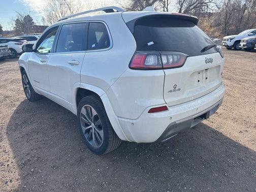 2019 Jeep Cherokee Overland