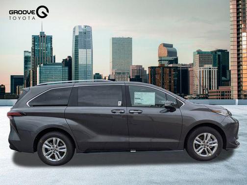 2025 Toyota Sienna Limited 7-Passenger