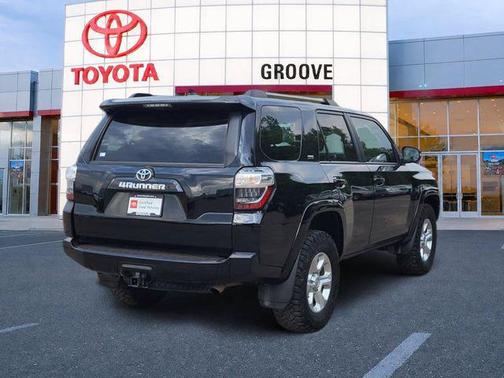 Midnight Black Metallic 2024 Toyota 4Runner SR5 Premium