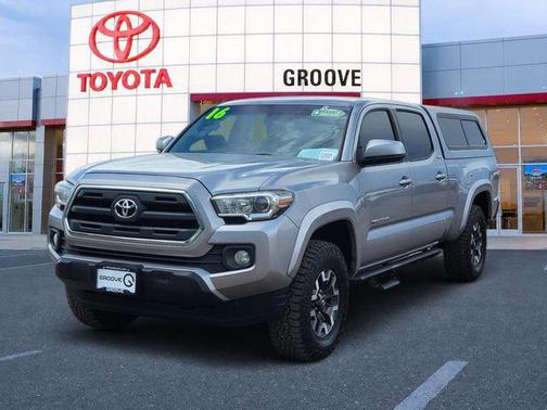 Silver Sky Metallic 2016 Toyota Tacoma SR5