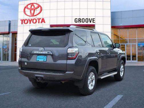 Magnetic Gray Metallic 2015 Toyota 4Runner SR5